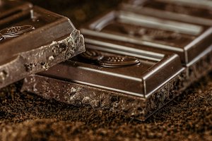 フランス語で チョコレート ショコラ に関連する単語とフレーズ その意味は
