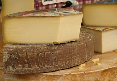 パルミジャーノ レッジャーノ とはどういう意味 イタリア語で Parmigiano Reggiano と記述するとの事 Topic Yaoyolog