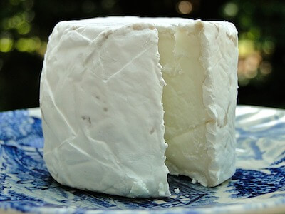 白カビのチーズ